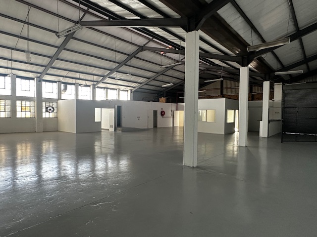 To Let Commercial Property for Rent in Maitland Western Cape
